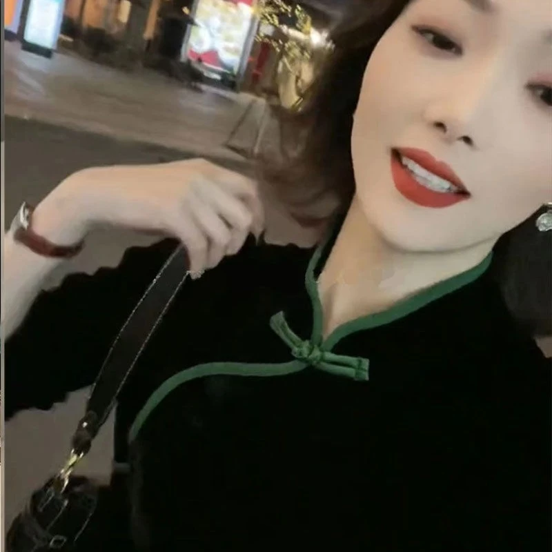 中老年妈妈款打底衫女2023秋新款金丝绒现代立领盘扣显瘦外穿上衣