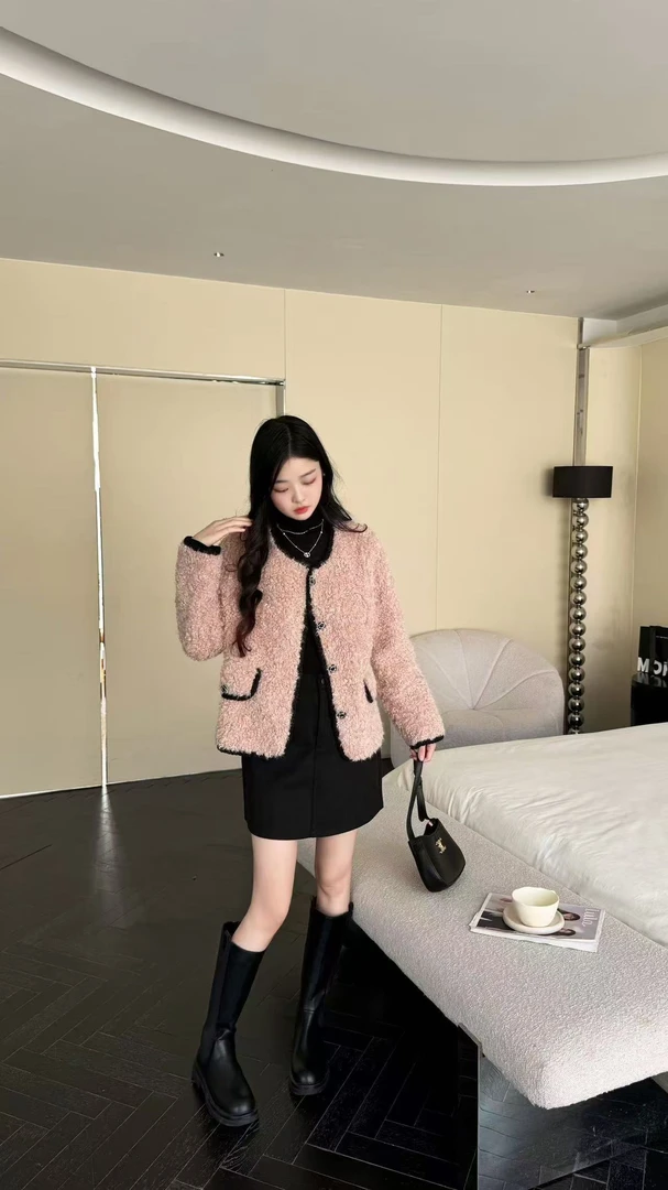 【锦衣服饰】529韩系圆领泰迪绒皮毛一体排扣外套