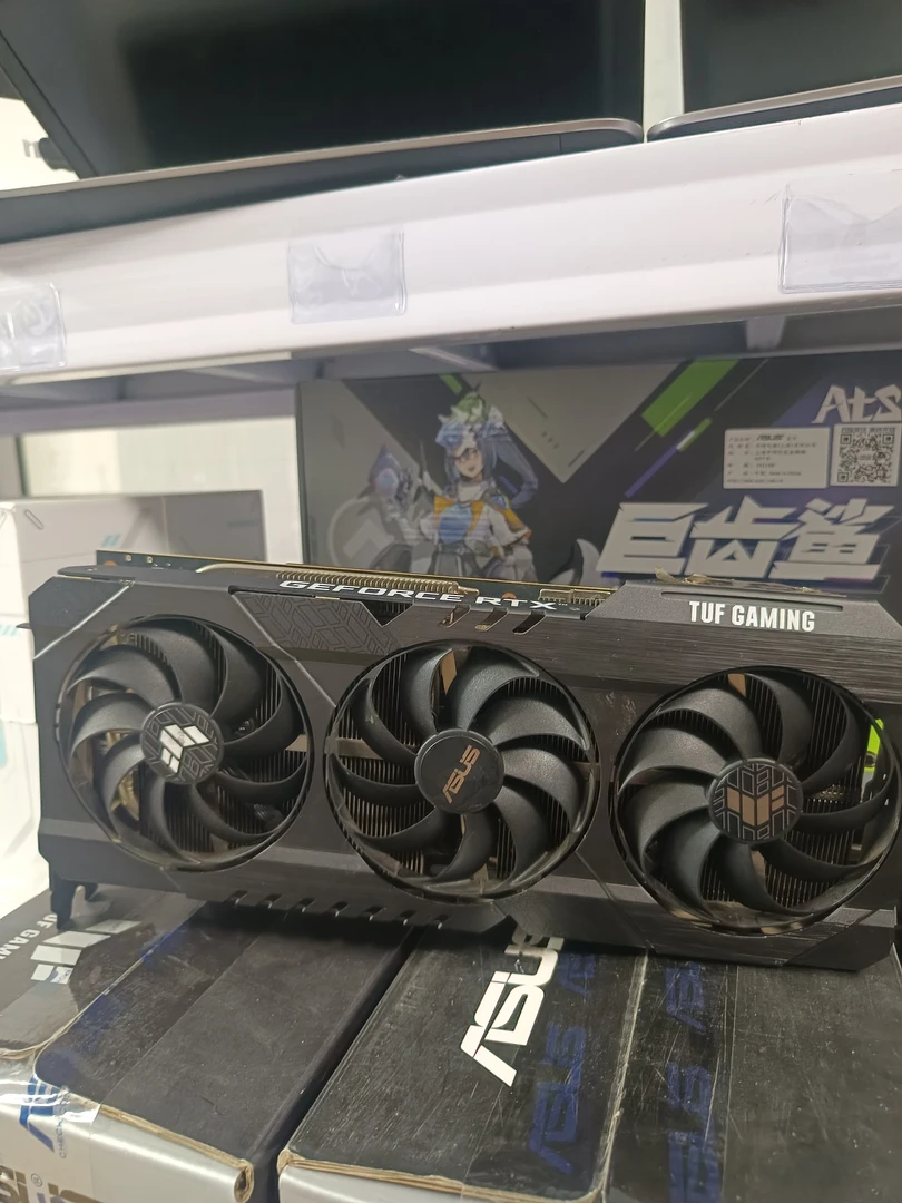 95新 华硕 华硕显卡3080tuf