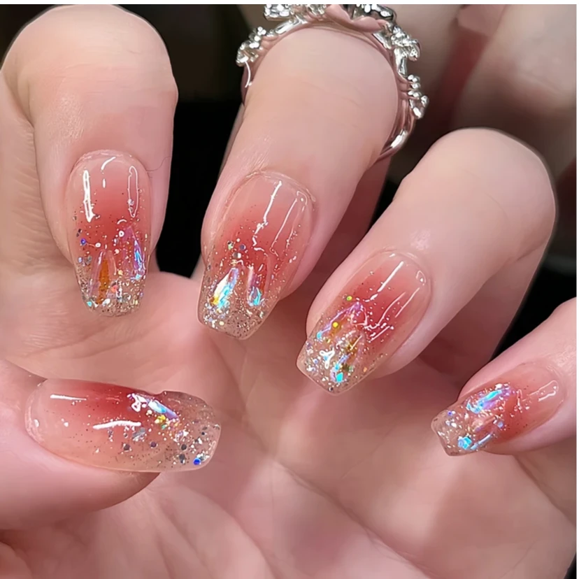 温精灵同款｜夏日纯欲温柔极光碎钻腮红高级显白中长款穿戴美甲片