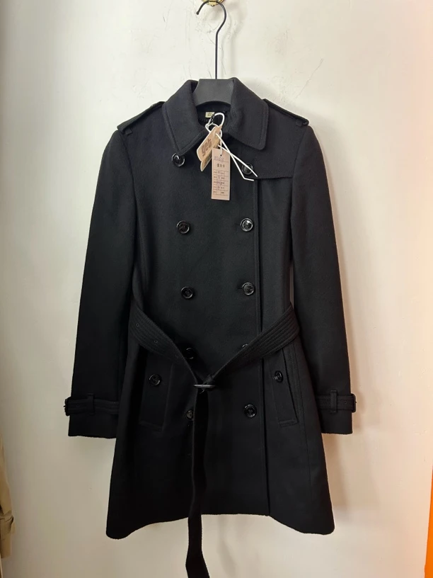 Burberry黑色毛呢大衣外套95新 微瑕