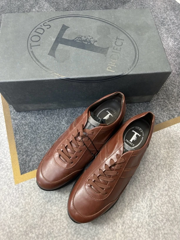 95新 TOD’S/托德斯 Tods棕色休闲鞋三七码95新