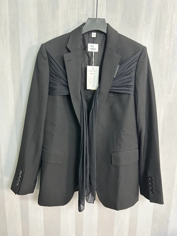 Burberry黑色西服外套上衣 95新