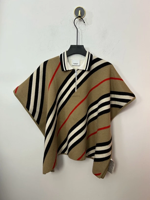 Burberry斜条纹披肩95新