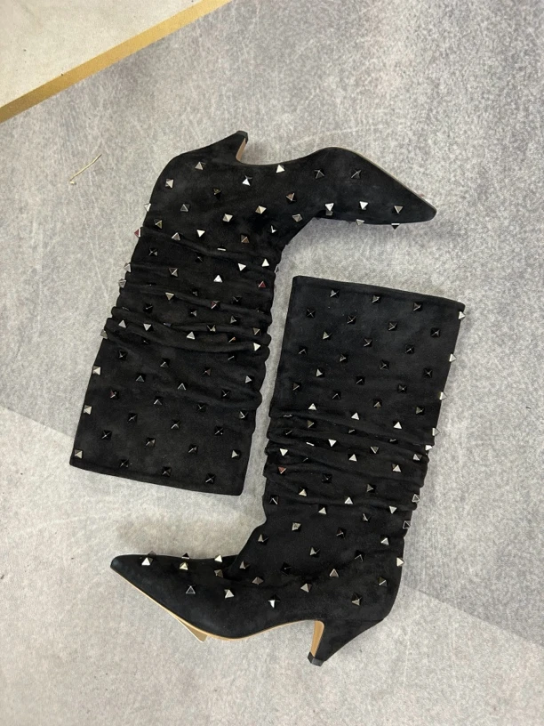 95新 Valentino/华伦天奴 华伦天奴黑色尖头长靴三六半码95新