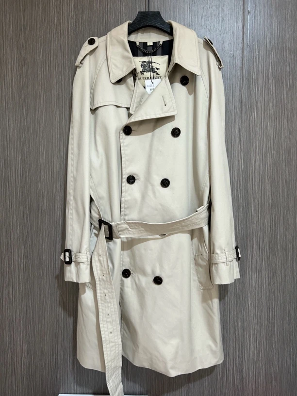 Burberry风衣石英色95新