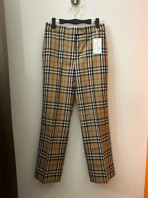 Burberry经典格纹长裤95新