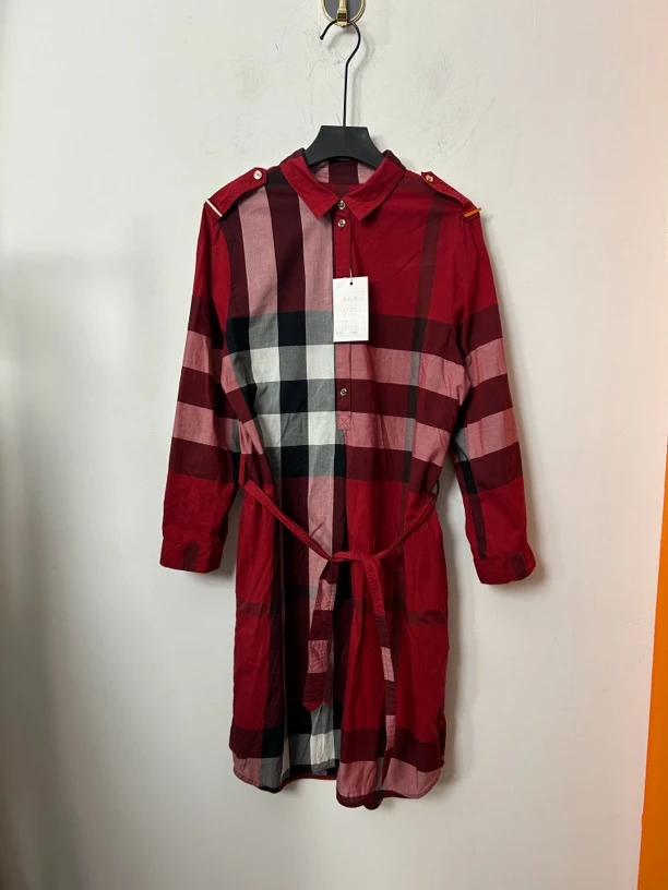 Burberry红色格纹衬衫连衣裙95新