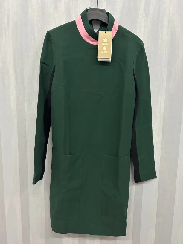 Burberry绿色连衣裙带吊牌99新