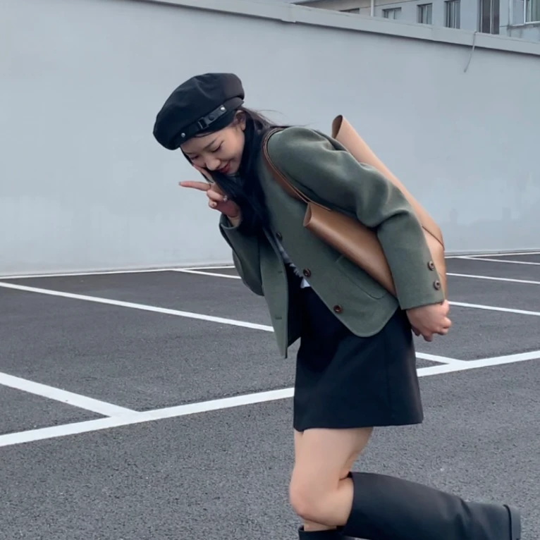 23年秋冬新款韩系简约双色复古羊毛混纺短外套毛呢小短上衣