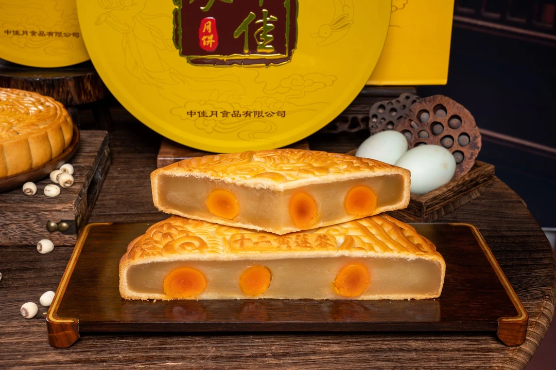 广式大月饼蛋黄莲蓉味道传统手工制作铁盒礼袋装中秋送礼营养健康