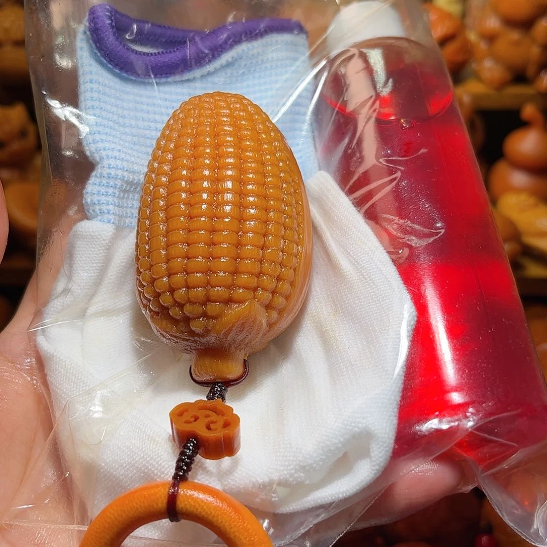 创****文玉化大玉米手把件