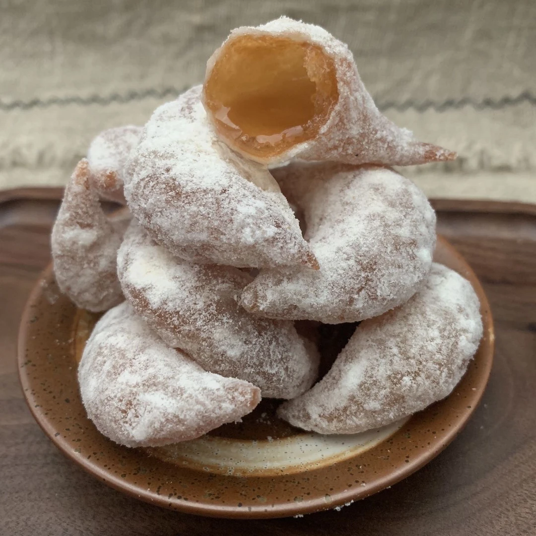 羊角蜜蜜糖角老式点心老糕点月亮果子蜜角梅豆角糖豆角