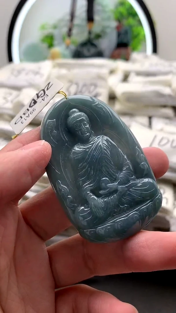 【闪购商品】翡翠颈饰未镶嵌阿弥陀佛