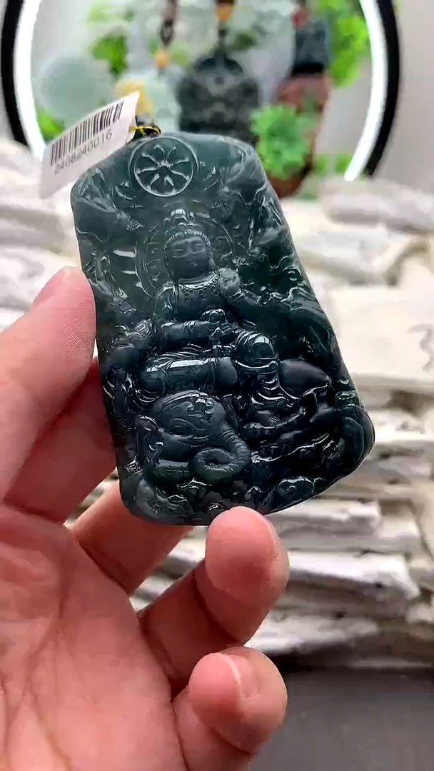 【闪购商品】翡翠颈饰未镶嵌普贤