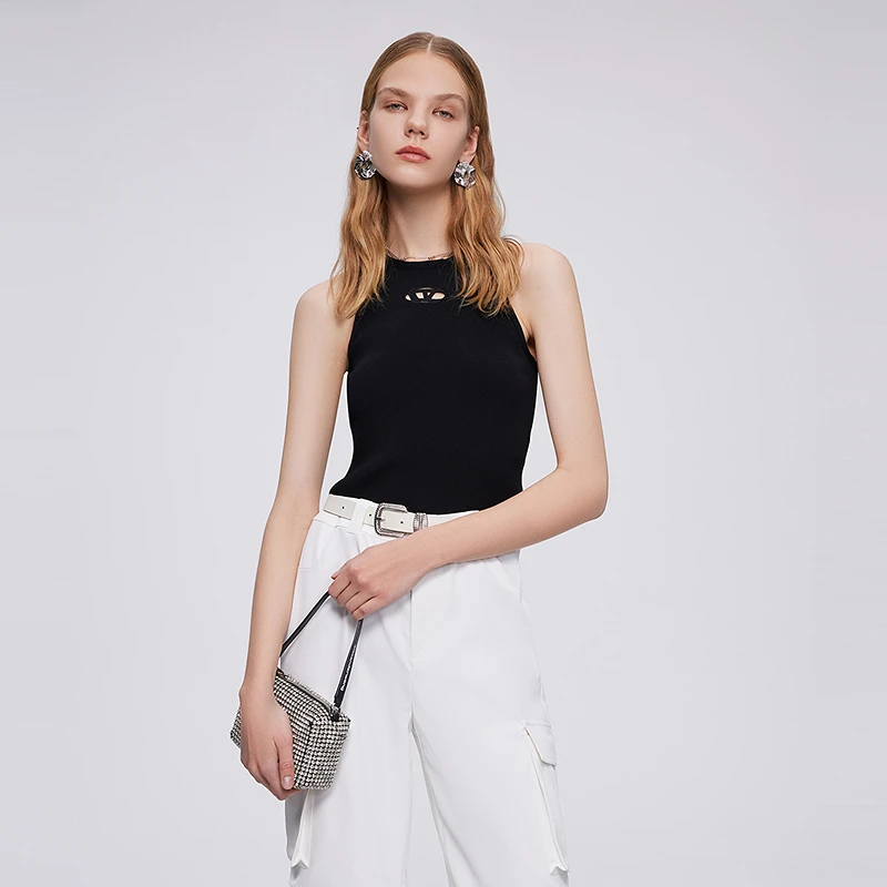 卡拉佛背心242Q130下架