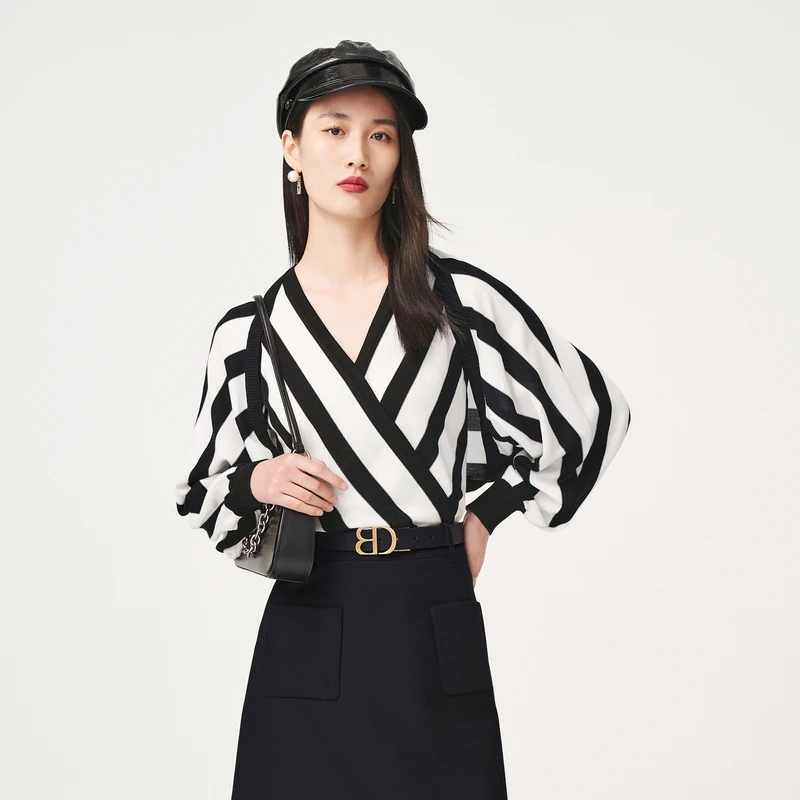 芭蒂娜莱赛尔黑白条纹套秋季高级感两件套上衣131W251