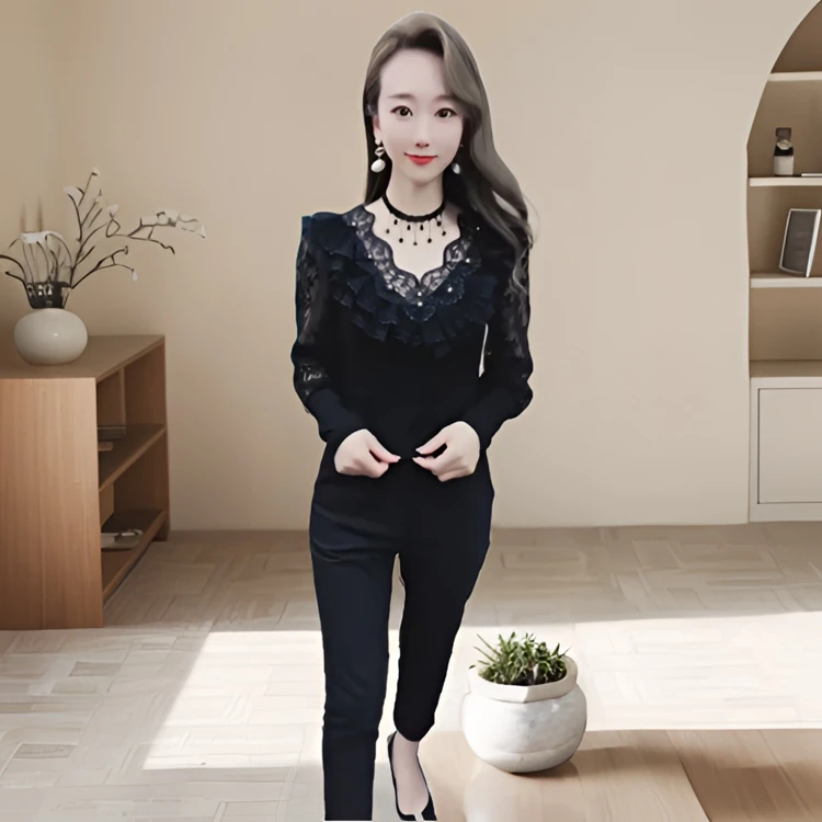 春新款长袖蕾丝衫女气质V领荷叶边镶钻内搭打底小衫美背上衣外穿