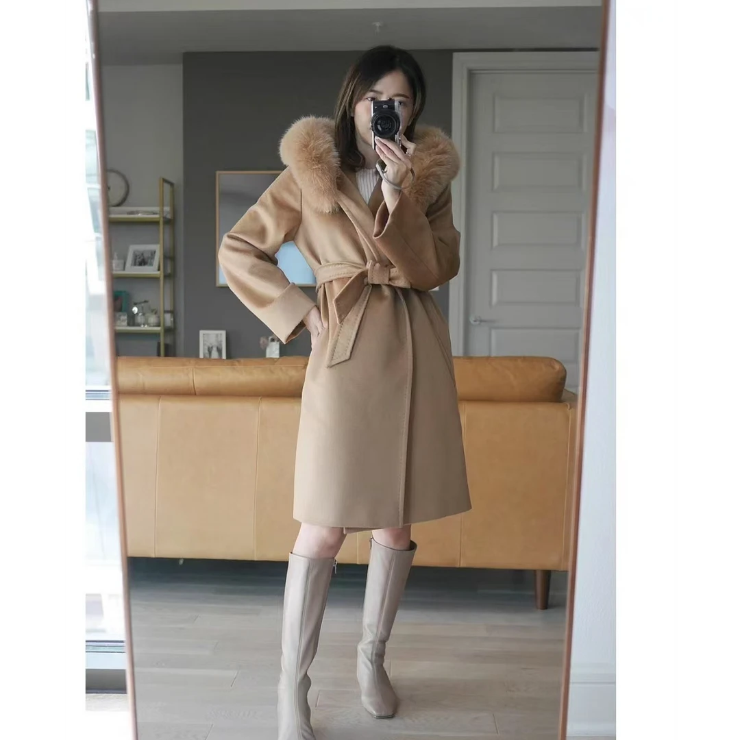 99新 MaxMara 驼色毛领大衣/36码/编号91