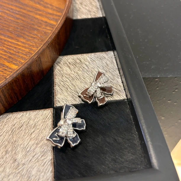 铜合金合成锆石耳饰 AB色蝴蝶结耳环EH2068