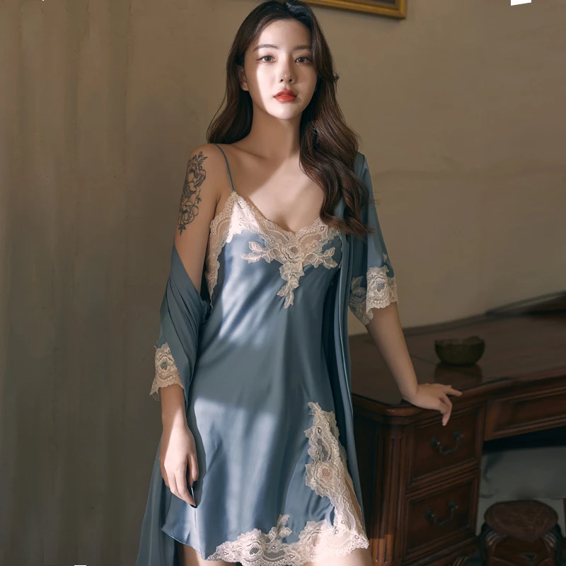 性感睡衣女夏季冰丝2025新款蕾丝开叉轻奢高级感纯欲爆款吊带睡裙
