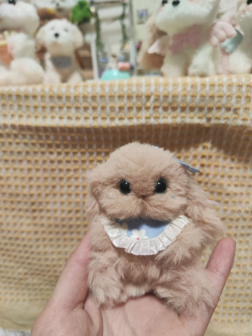 扭扭棒蓝色围兜兔子