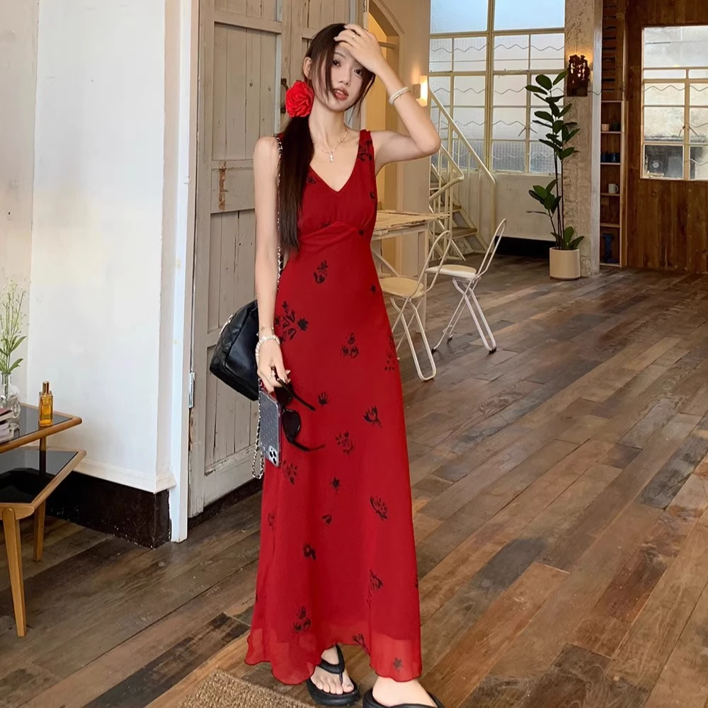 美式辣妹红色V领吊带连衣裙2024夏季收腰修身包臀裙气质印花长裙