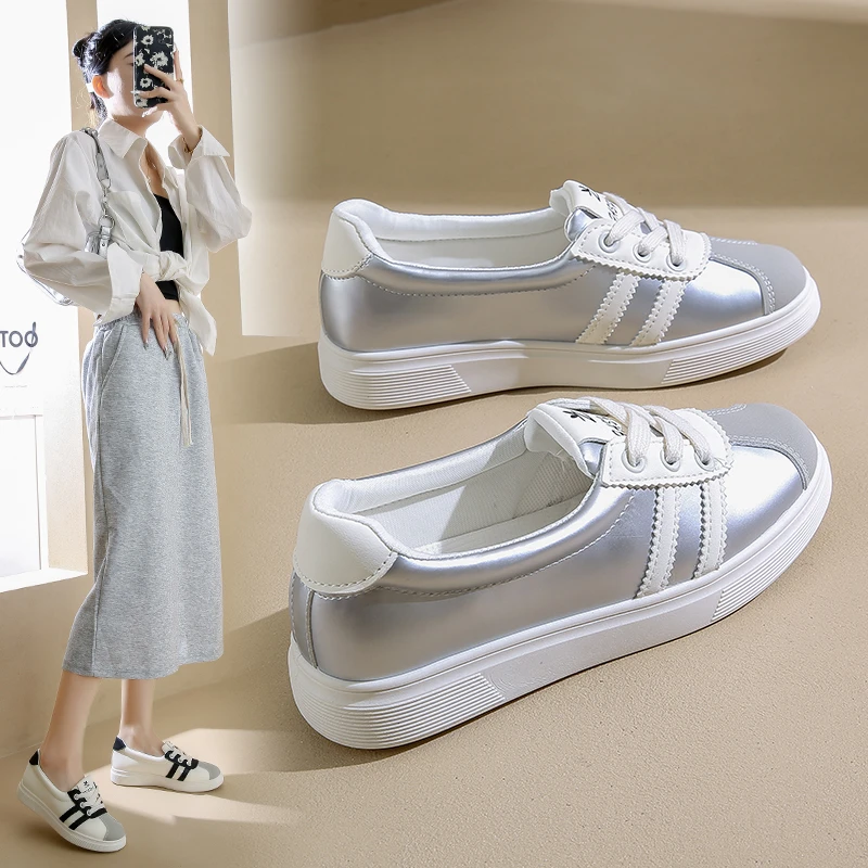 2024新款韩版薄款平底板鞋超火运动一脚蹬鞋子女款2024款网红款女