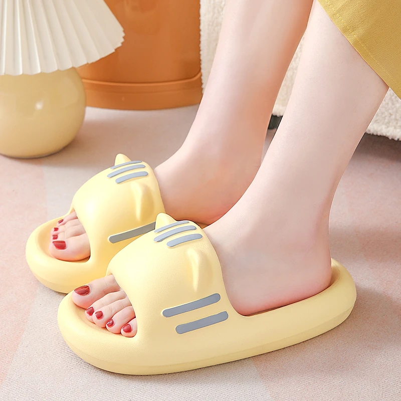 情侣拖鞋女夏季居家可爱小猫厚底踩屎感凉拖鞋男浴室洗澡防滑外穿