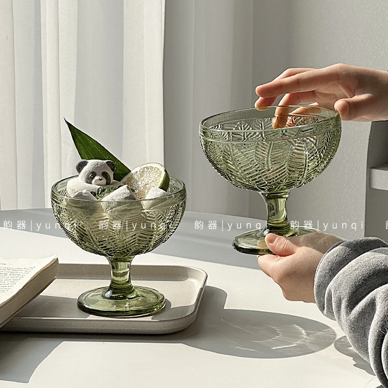 ins风矮脚绿叶杯带勺甜品杯雪糕冷饮高颜值复古绿玻璃杯个性创意