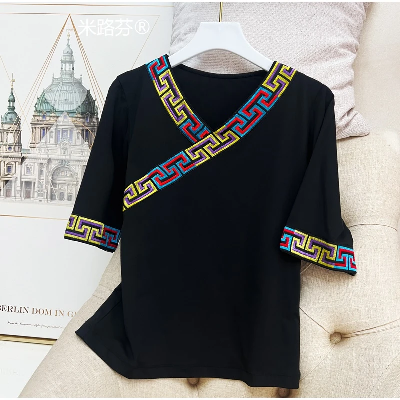 国风跳舞上衣单件广场舞女装舞蹈服装演出服跳藏族蒙古舞黑色长袖