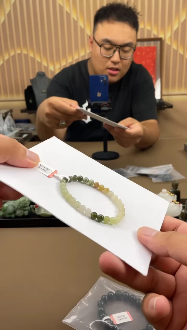 【闪购商品】和田玉颈饰未镶嵌手串864