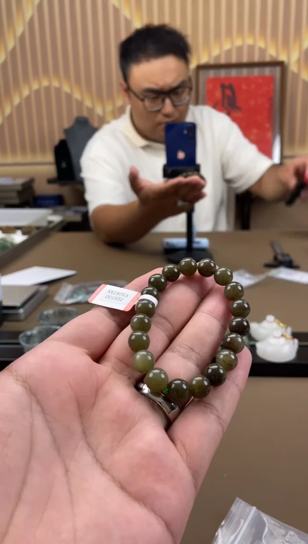 【闪购商品】和田玉颈饰未镶嵌手串932
