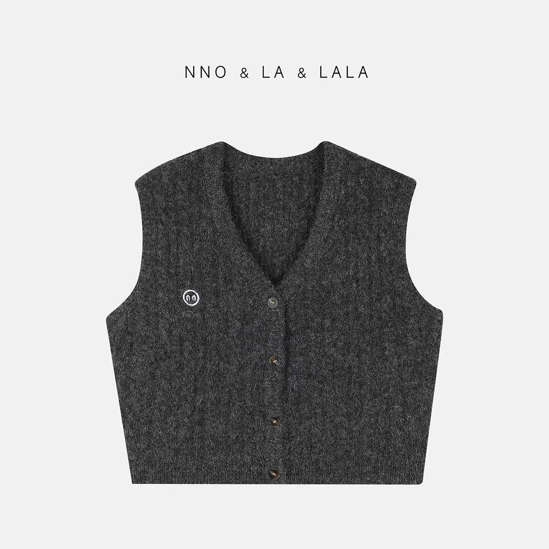 LA 灰麻花纹 系扣 针织毛线叠穿 马甲背心26657