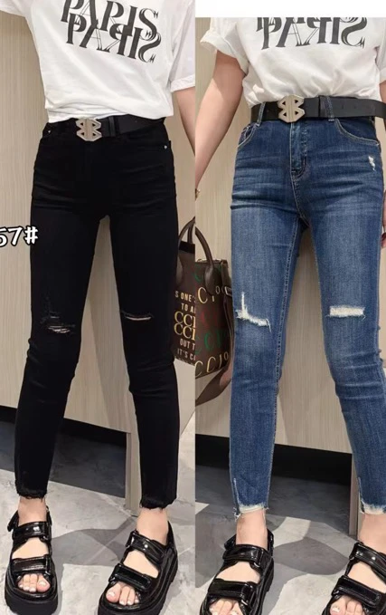 RU时尚破洞小脚裤女早春夏字母弹力显瘦牛仔九分裤