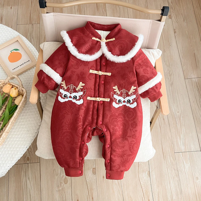 新生儿冬季婴儿衣服中国风夹棉连体衣宝宝加厚拜年服满月外出冬装