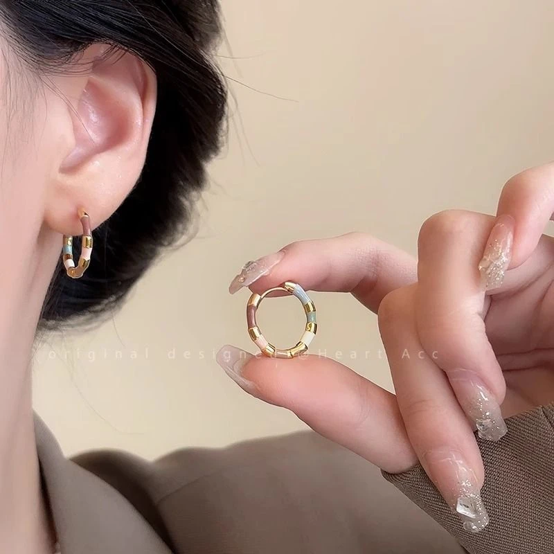合金耳饰 彩色珐琅滴釉耳环女法式复古高级感耳扣小耳圈新中式