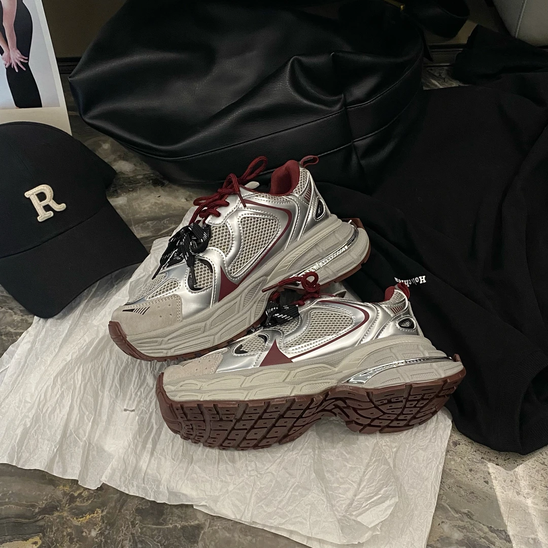 【猪猪家】显脚小老爹鞋女2024秋季新款百搭透气鞋小个子厚底休闲鞋