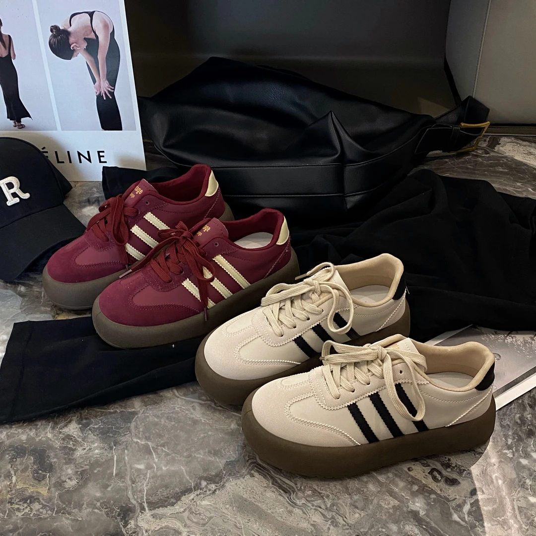 【猪猪家】秋季新款圆头系带轻便百搭板鞋运动休闲鞋女厚底增高