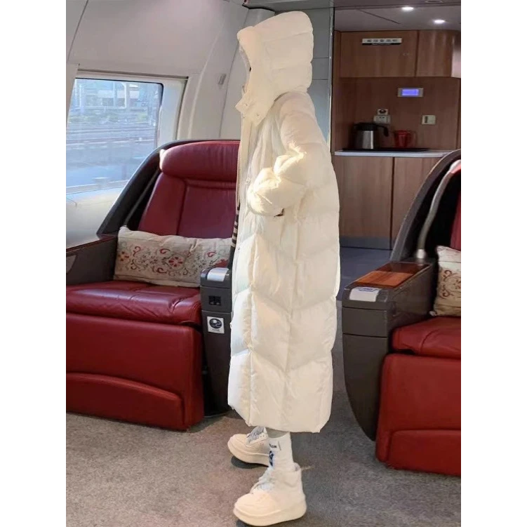 波司澄白色过膝长款羽绒棉服女2023冬装时尚设计师款连帽拉链面包