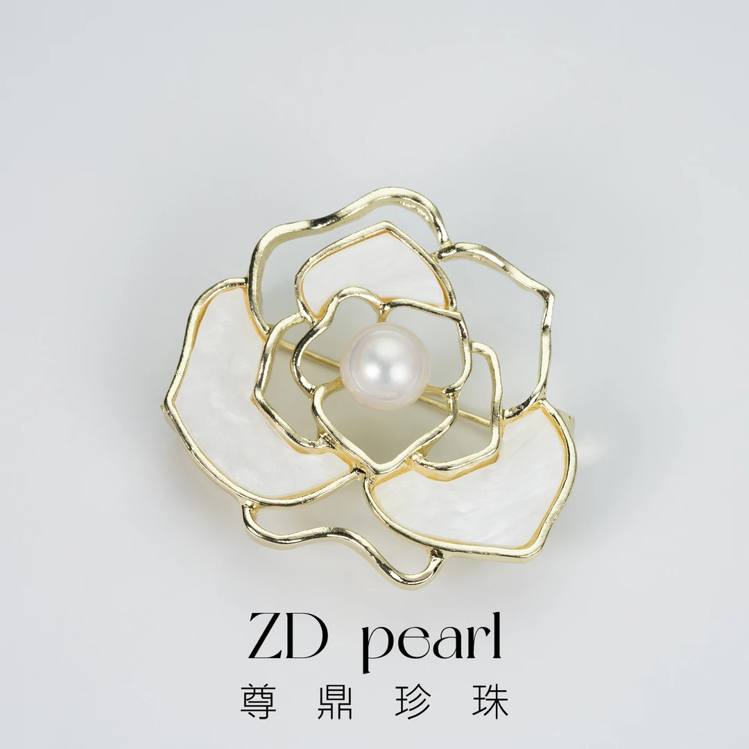 尊鼎珍珠-铜合金山茶花胸针7-8mm YW
