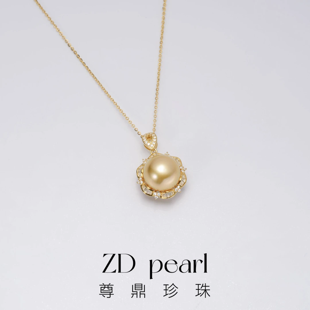 【佳文】尊鼎珍珠-S925银海水珍珠金珠吊坠(含链)12-13mm浅金强光
