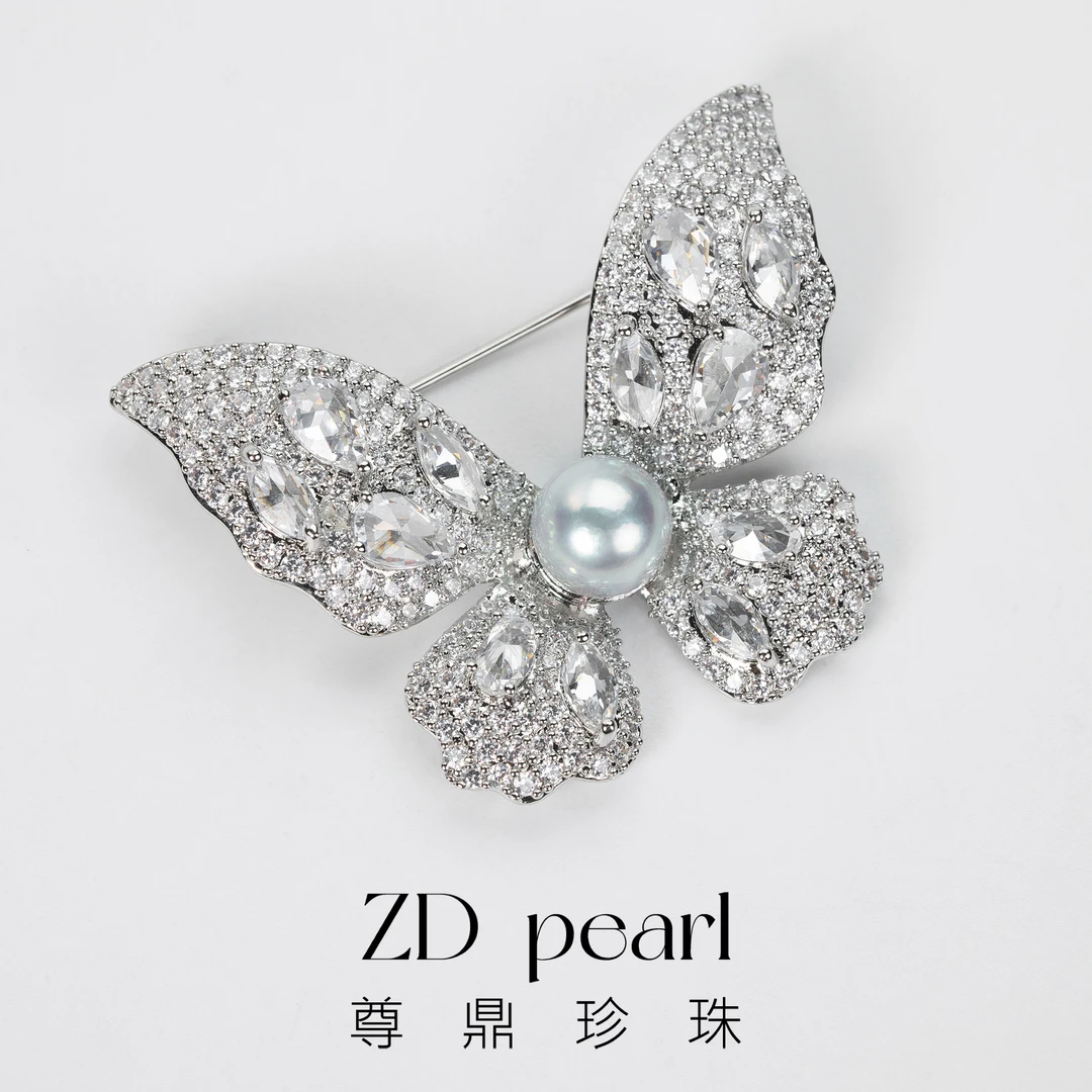 【阳阳】尊鼎珍珠-合金海水珍珠真多麻色系蝴蝶胸针7-8mm