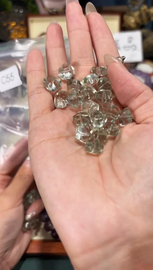 【闪购商品】水晶手串未镶嵌C55绿水晶随行一个