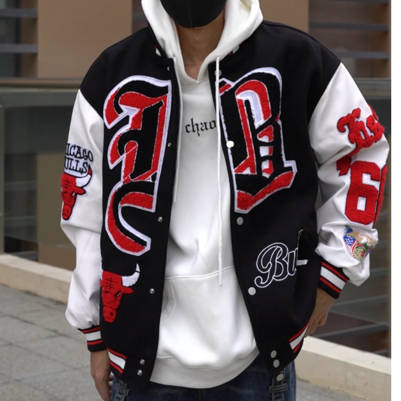 美潮妮子拼PU棒球服情侣款