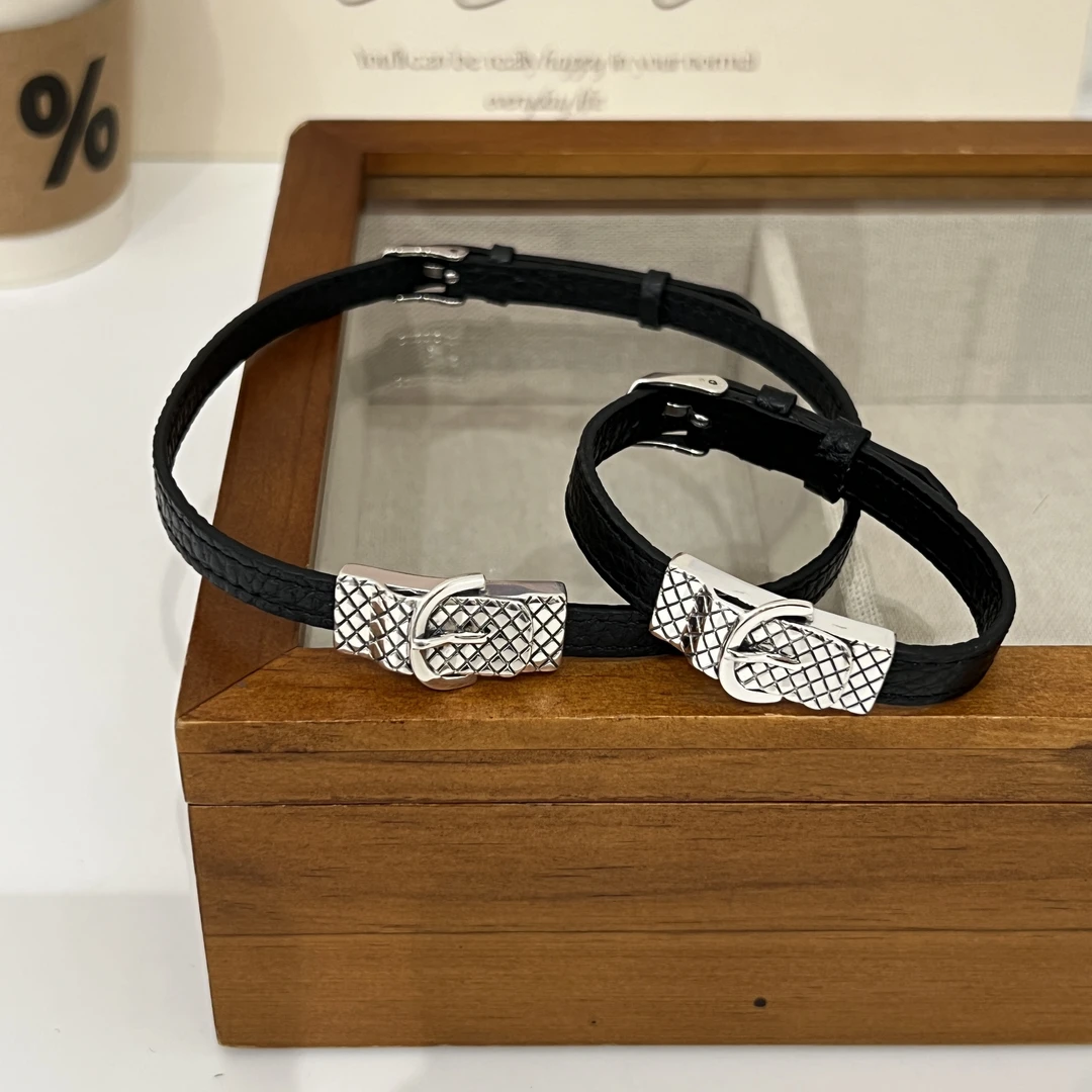 925银手链 小众设计师款高级感法式荔枝纹皮皮手链