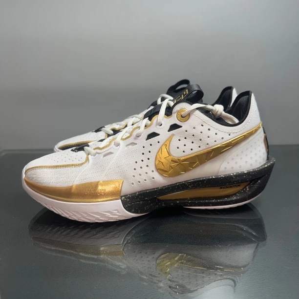 42码 98新 试穿 耐克Nike Gtcut3 耐高 白金色 实战篮球鞋