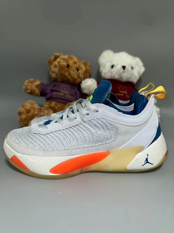 41码 93新 耐克Nike 卢卡东契奇 1 Luka1灰蓝色橙 实战篮球鞋