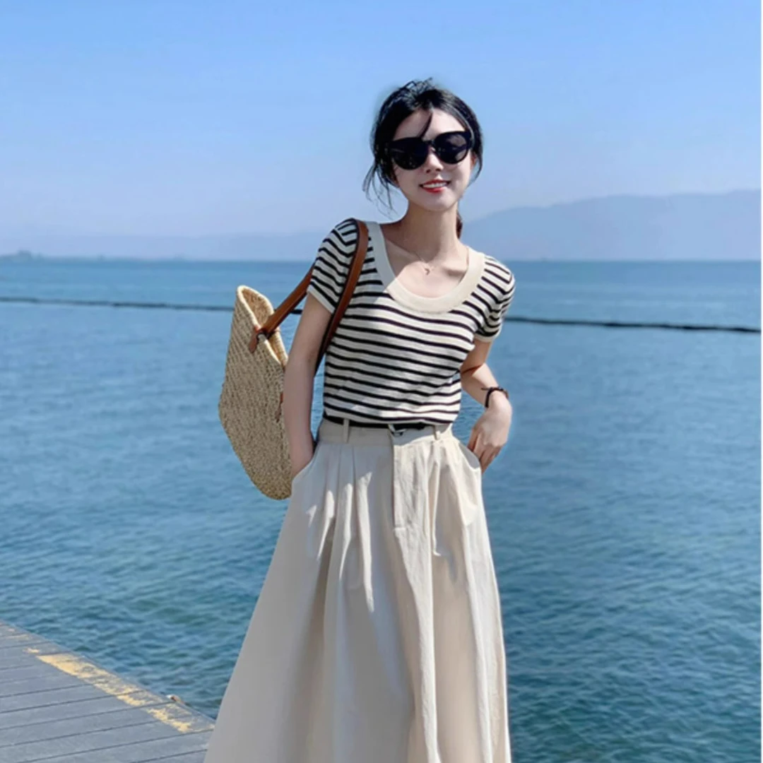 时尚法式圆领黑白条纹短袖T恤女2025夏新款宽松显瘦修身薄款上衣