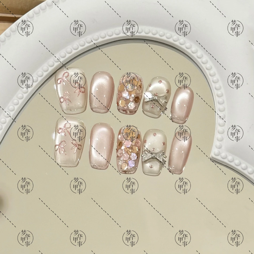 玫瑰金蝴蝶结波点-纯手工美甲 可重复穿戴 十片装